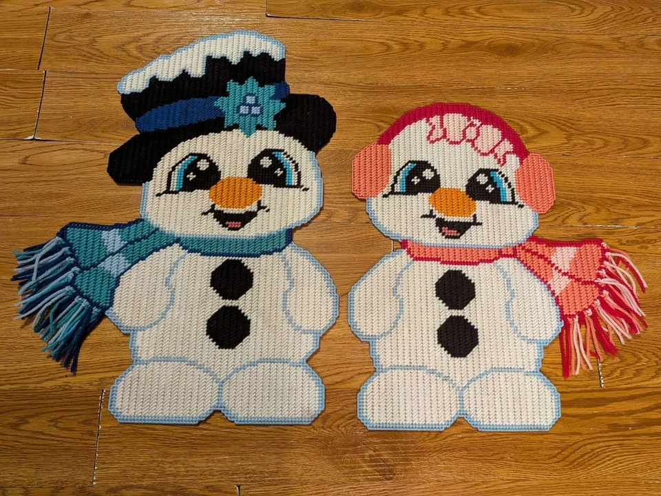 Plastic Canvas "FINISHED" Item------Willioe and Bille a Sweet Snowcouple - Image 1 of 1