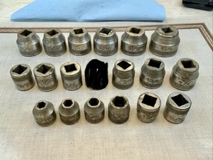 Duro 18pc 1/2 Drive 6pt SAE Sockets - Knurled - 1930's - USA - Picture 1 of 11