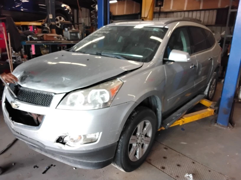 2012 Chevrolet Traverse Automatic Transmission OEM 137K Miles - LKQ433823277 - Image 1 of 3