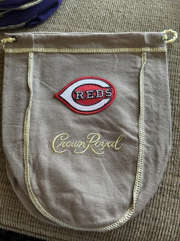 MLB Cincinnati Reds Logo’d CROWN ROYAL BAGS 1 Liter 9x7 Cover