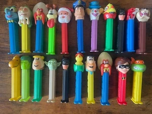 PEZ Candy Dispensers Lot Of 21 Assorted Flintstones Looney Toons Star Wars - Picture 1 of 7