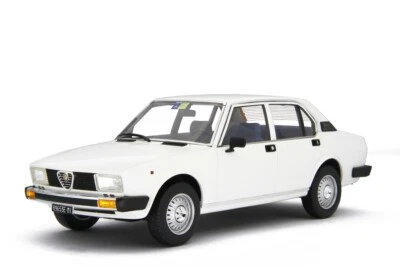 LAUDORACING-MODELS 1:18 ALFA ROMEO ALFETTA 2.0 L 1978 LM154D MODEL CAR - Immagine 1 di 4