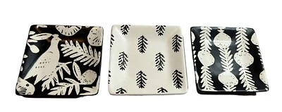 "Juego de 3 platos de baratija con bandeja de gres Nate Berkus negro blanco cuadrado de 4""" Foto 1 de 4