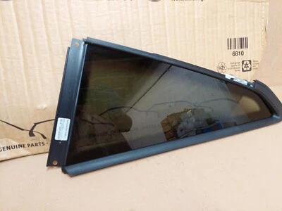 Audi TT Coupe Rear Left Quarter Window Glass FV 2015-on 8S8845299A Genuine NEW - Image 1 of 4