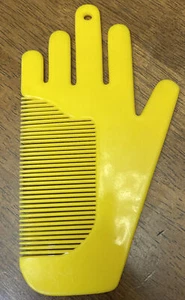 Peine de mano amarillo - Imagen 1 de 1