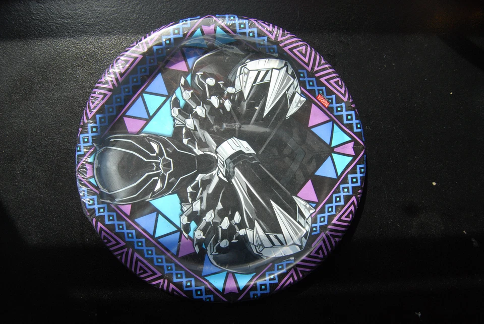 8 black panther wakanda marvel avengers paper party plates / 9" diameter - Image 1 of 1
