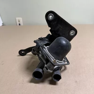 Bomba de aire para VW Volkswagen Beetle Jetta Passat Golf con soporte 07K959253A OEM R3 Foto 1 de 4