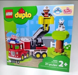 LEGO 10969 DUPLO Fire Truck Light And Sound New  - Picture 1 of 5