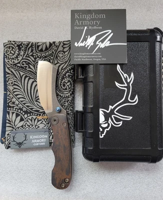 Kingdom Armory Knives Experimental 1-Off, Big Belly Razor, Cobre envejecido, Mokuti Foto 1 de 4