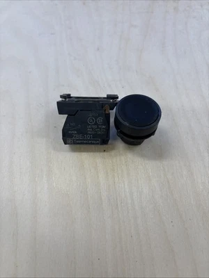 Bloque de contactos Telemecanique ZBE-101 con ZB5AZ009 y pulsador empotrado negro Foto 1 de 3