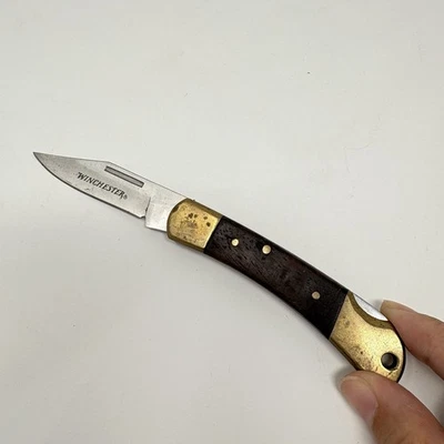 "Navaja de bolsillo Winchester 3,5"" carpeta de latón bloqueo" Foto 1 de 4