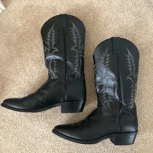 Tony Lama Black Pampas Western Cowboy Boots Leather Embroidered Mens size 10.5 M - Picture 1 of 11