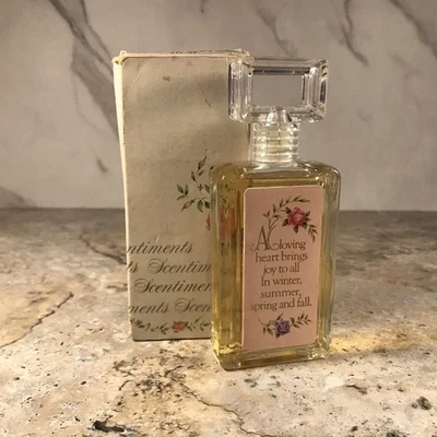 DE COLECCIÓN AVON SENTIMIENTOS DULCE HONESTIDAD COLONIA 2 FL OZ NUEVO STOCK ANTIGUO Foto 1 de 4