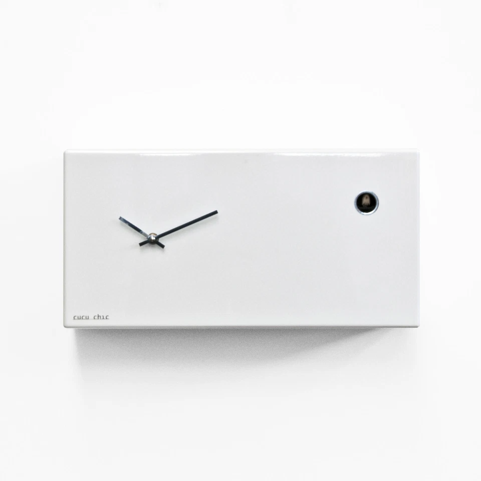 Progetti Orologio da parete a cucù di design moderno Cucu_Chic Legno   Bianco - Immagine 1 di 1