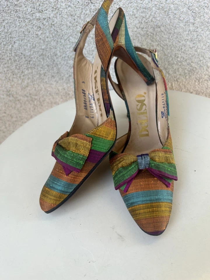 Zapatos de tacón de colección de tela a rayas con lazo y correa talla 7 N DeLiso Foto 1 de 4