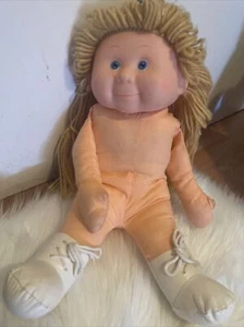 Cabbage Patch Kids 99401US01 14.5in Blonde Hair/Blue Eye Girl Baby Doll - Picture 1 of 4