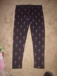 DAMEN/JUNIOR (LIPPENSERVICE) SCHWARZ MIT LILA SCHÄDELN STRETCH LEGGINGS - GRÖSSE. 11 - Bild 1 von 7