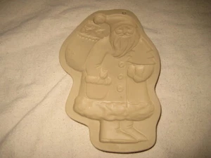 1983 Brown Bag Cookie Art Santa Claus Christmas Cookie Mold - Picture 1 of 3