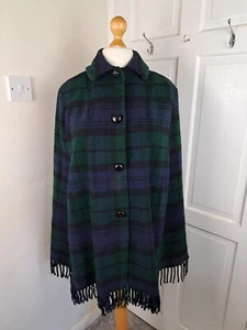 VINTAGE Dark Green Navy Check Tartan Wool Cape/Poncho Fits UK 8-14 - Picture 1 of 6