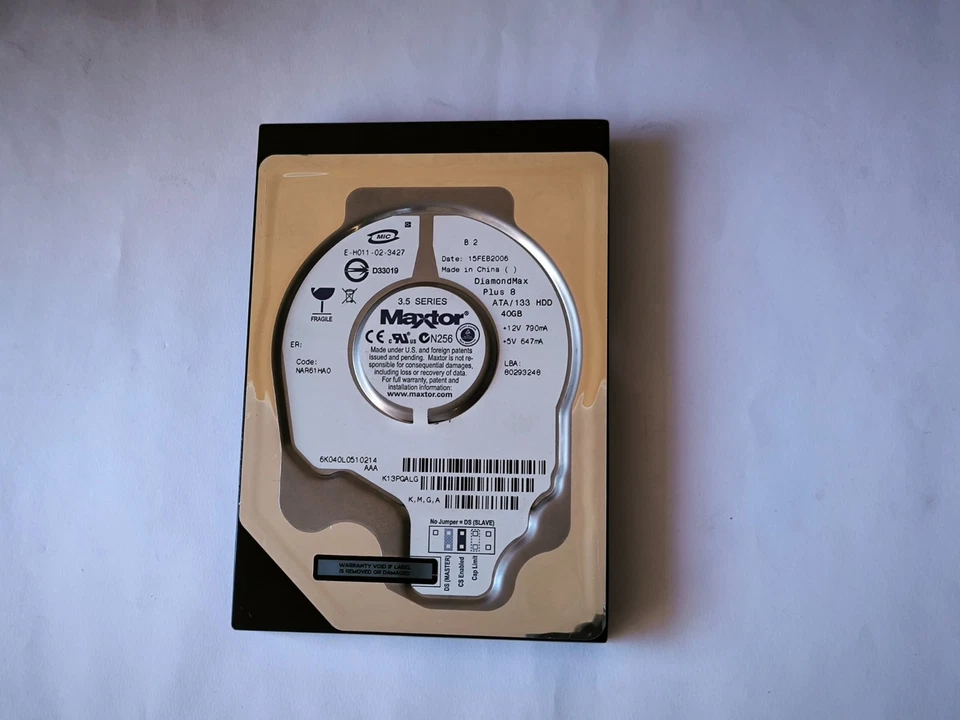 ⛁ HDD IDE Maxtor DiamondMax Plus 8 - 40GB Ultra ATA 7200RPM - Immagine 1 di 4