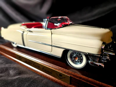 Danbury Mint 1953 Cadillac Eldorado Cream 1:16 Scale Inv. #5037 - Image 1 of 4
