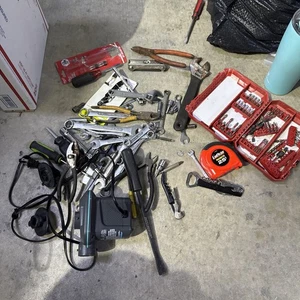 Posten Werkzeuge Power Torque Husky Handwerker Milwaukee Lufkin - Bild 1 von 9