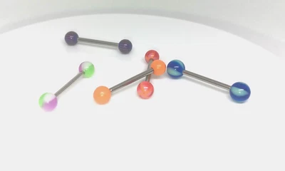 ¡Barras de cejas coloridas y hermosas! Foto 1 de 4