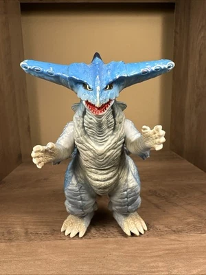 Bandai kaiju Ultra Monster Series Ultraman Max 2005 Nº 02 Lagoras RARO STOCK EE. UU. Foto 1 de 4