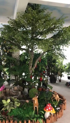 Árboles artificiales extremadamente realistas y duraderos, varios tipos, 9-17 pies de alto Foto 1 de 4