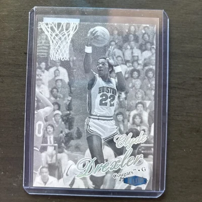 2012-13 Fleer Retro Clyde Drexler 97 98 Ultra Platinum Medallion #96/100 Cougars - Image 1 of 4