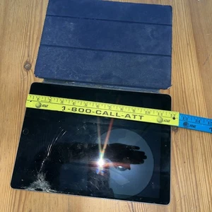 Apple iPad Pro 12.9 2nd Generation FOR PARTS or REPAIR Screen Shot Mem Not Sure - Picture 1 of 13