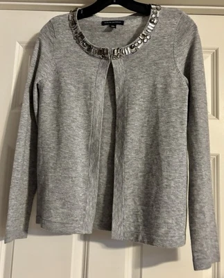 Cardigã Banana Republic decote com joias mistura de lã tamanho P frente aberta US$ 98 - Imagem 1 de 4