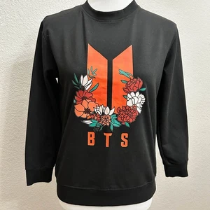 Suéter Pullover Cuello Redondo Logo BTS KPOP - Pequeño - Imagen 1 de 8