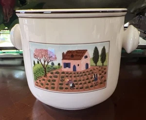Villeroy Boch Naïf Cache Pot Piccolo 3 5/8 X 5 1/2 Compresi Manici Scena Fattoria - Foto 1 di 7