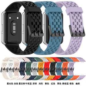 Per Samsung Bracciale Galaxy Fit 3 (SM-R390) Cinturino Orologio Silicone Fibbia Magnetica - Foto 1 di 26