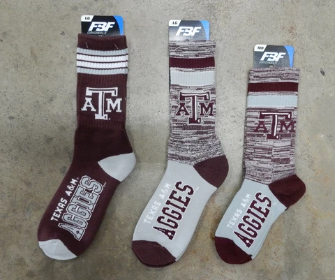 3 Pack NCAA Texas A&M Aggies 4 Stripe Retro Deuce Crew Socks Fan Gift L/M Cover