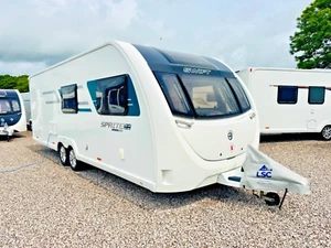 2019 Swift Sprite Super Quattro DB 6 Berth Touring Caravan Rear Fixed Bunks - Picture 1 of 24