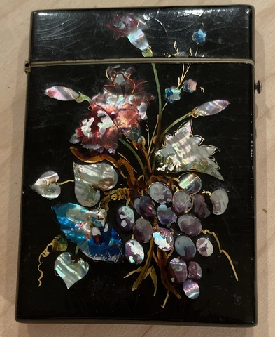 ANTIQUE FLORAL PAPIER-MÂCHÉ MOTHER OF PEARL INLAY VICTORIAN CALLING CARD CASE Cover