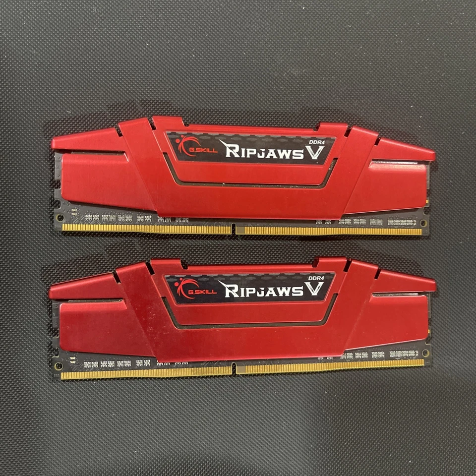 G.SKILL Ripjaws V 16GB (2 x 8GB) DDR4 2400 Gaming Ram (F4-2400C15D-16GVR) - Image 1 of 4