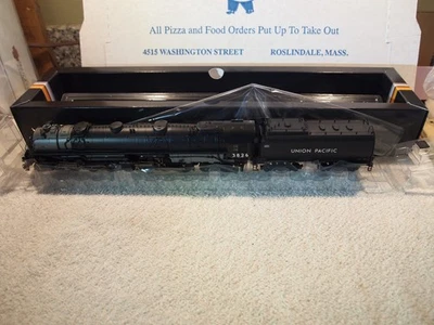 BROADWAY LIMITED 4801 UNION PACIFIC "CHALLENGER" 4-6-6-4 "AS DELIVERED" No.3826 - Image 1 of 4