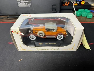 1930 PACKARD BOATTAIL SPEEDSTER BROWN 1/32 DIECAST CAR BY SIGNATURE MODELS CAR20 - Image 1 of 4