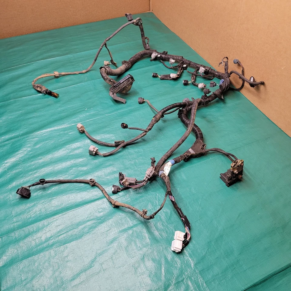 2007-2012 Toyota Yaris Sedan 1.5L Engine Wire Harness OEM 82121-52B20  - Image 1 of 4