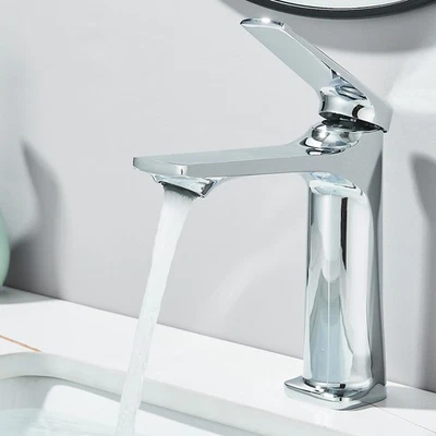 Waschtischarmatur Badarmatur Wasserhahn Bad Waschbecken Mischbatterie Chrom Hahn - Bild 1 von 4