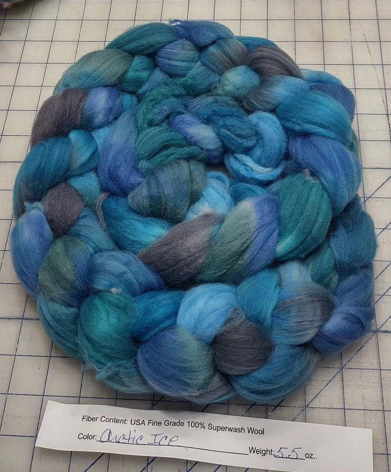 Fine Superwash Wool Top Roving Spinning Handpainted Dyed USA NWT Arctic Ice - Image 1 of 1
