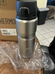 THERMOS King Stainless Steel Vacuum-Insulated Drink Bottle, 24 Oz - Picture 1 of 3