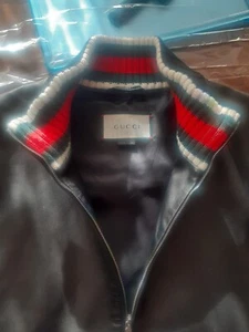 Herren $ 4k Gucci Schwarz Luxus Besatzt Leder Bomber Jacke US42 IT52 L Italien - Bild 1 von 15