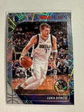 K137,333 - 2019-20 Hoops Premium Stock Prizms Silver Laser #39 Luka Doncic
