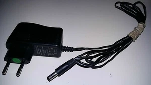 Chargeur 12V 1A (KW006-2) - Photo 1/1