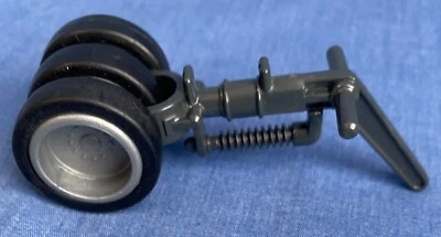 GI Joe Cobra Night Raven Jet parte trasera tren de aterrizaje ruedas, neumáticos, puntales, eje 1986 Foto 1 de 4