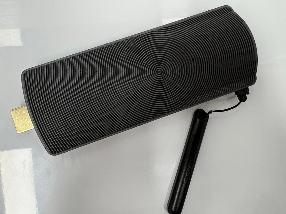 Azulle Access 3 Mini PC Stick Intel J3455 4GB RAM 32GB SSD BROKEN ANTENNA READ - Image 1 of 4